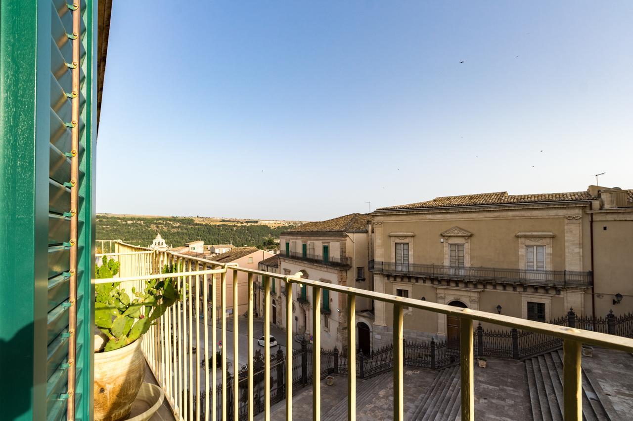 Appartamenti Vista Duomo - Ibla - Pomelia Ragusa Exteriör bild