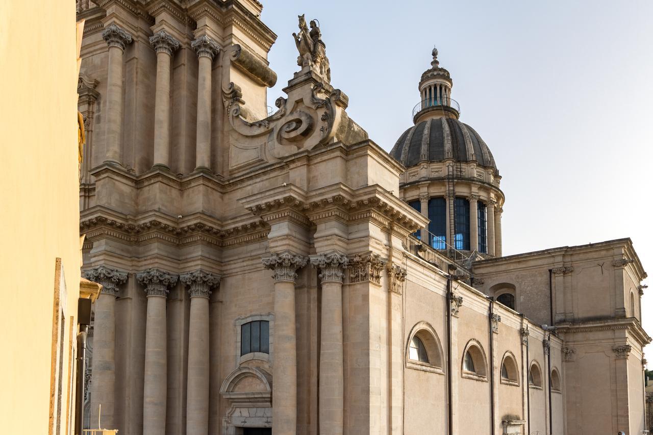 Appartamenti Vista Duomo - Ibla - Pomelia Ragusa Exteriör bild