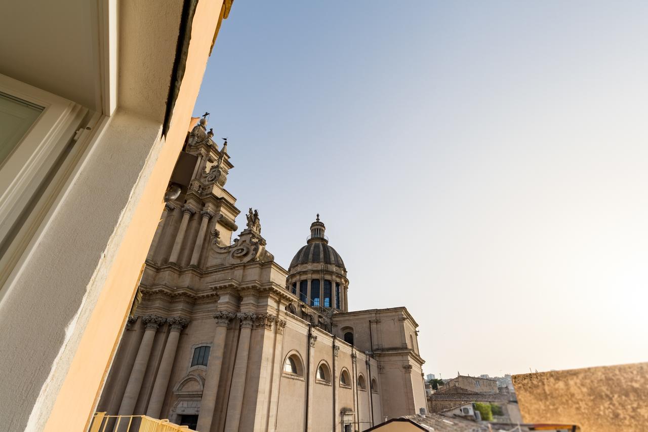 Appartamenti Vista Duomo - Ibla - Pomelia Ragusa Exteriör bild
